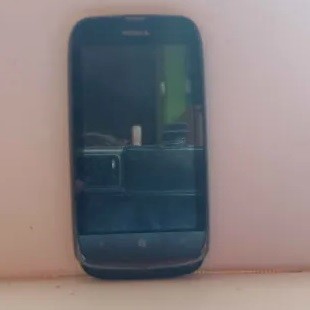 Nokia Lumia 610